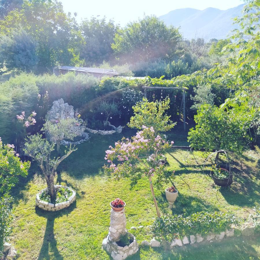 B&B Il Giardino Di Eolo Pietramelara Экстерьер фото